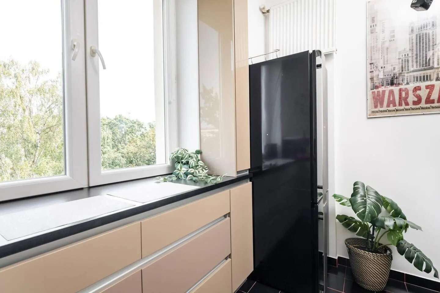 Rose Hip Studio Downtown Warsaw Apartment