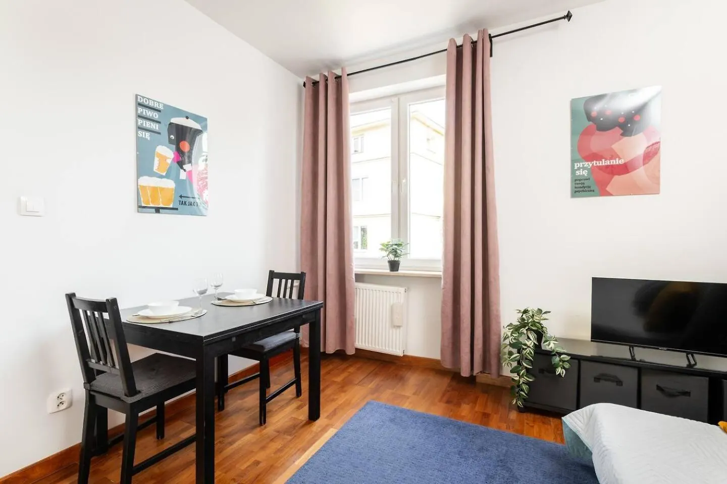 Apartment Rose Hip Studio Downtown Warsaw